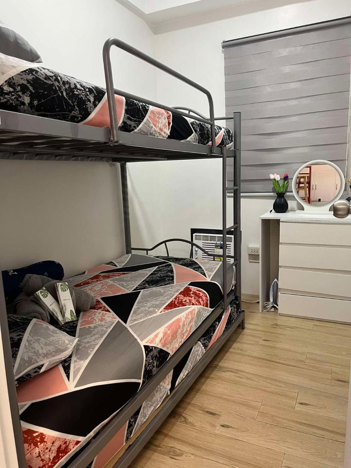 Jk'S Haven Aparthotel Naga Kültér fotó
